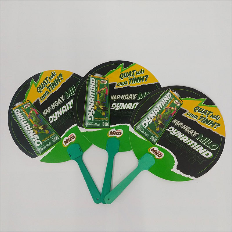 quạt nhựa in logo thương hiệu