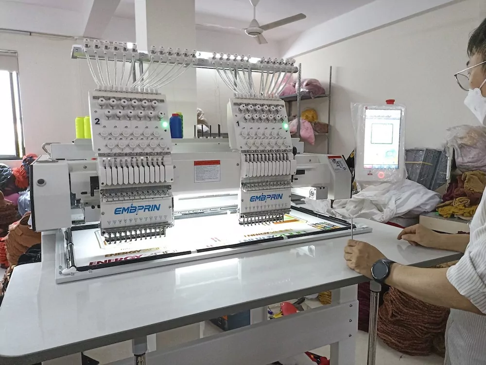 thêu vi tính mọi số lượng